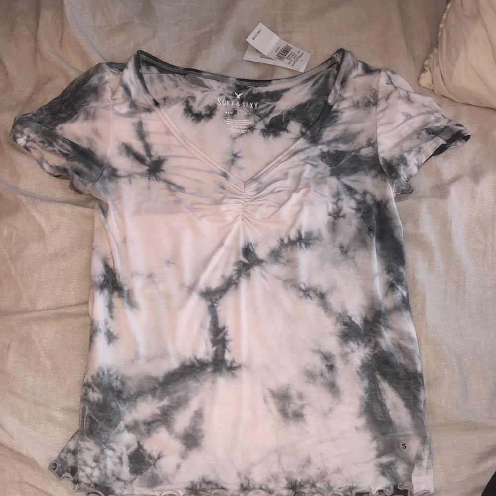 Soft and sexy AE top